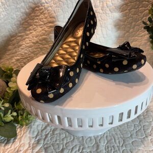 Me Too Black and Gold Bow Flats